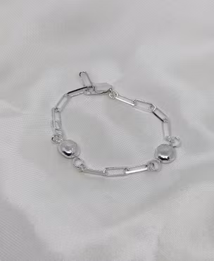 Armband med kulor
