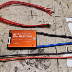 Daly Bms 10s 36/42V (60a out, 30a in) med XT60 kontakt till Ninebot G30