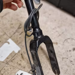 Begagnad original framgaffel G30