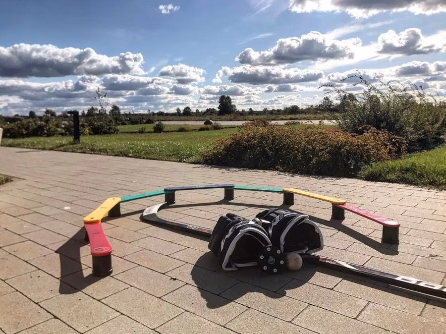 MY ENEMY LIT + BALANCE BOARD