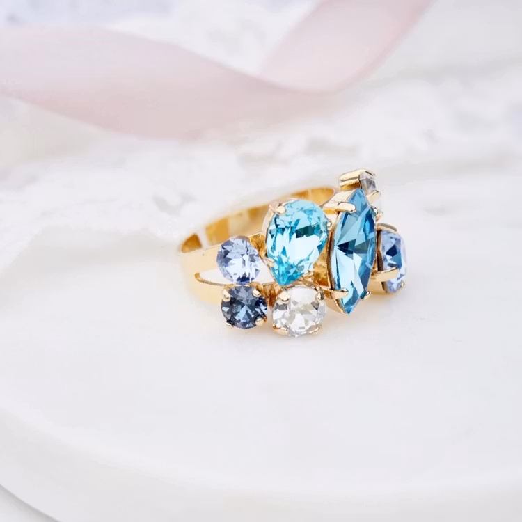 Sophie ring