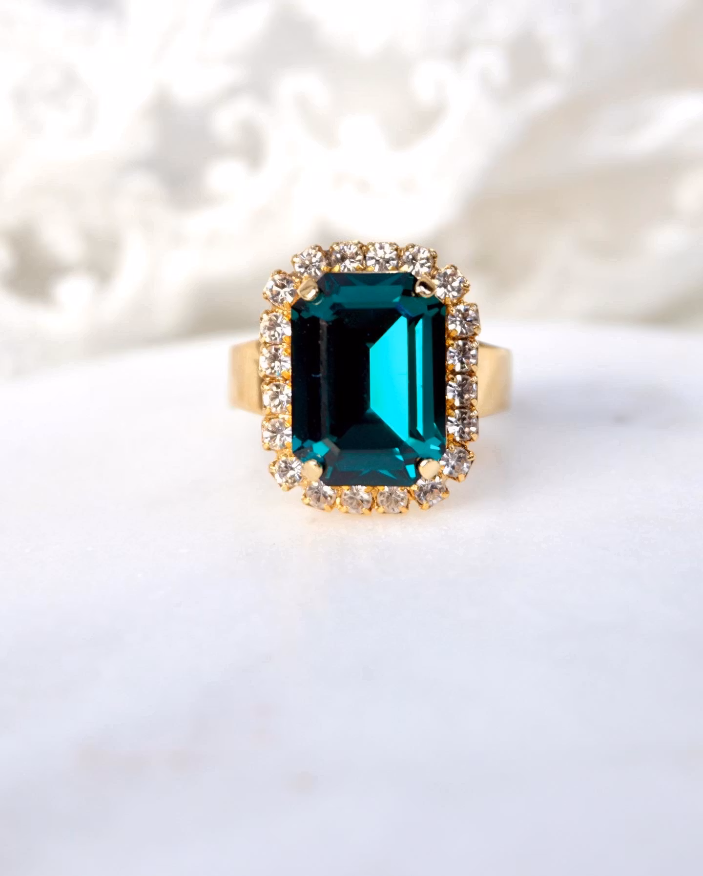 Elisabeth ring
