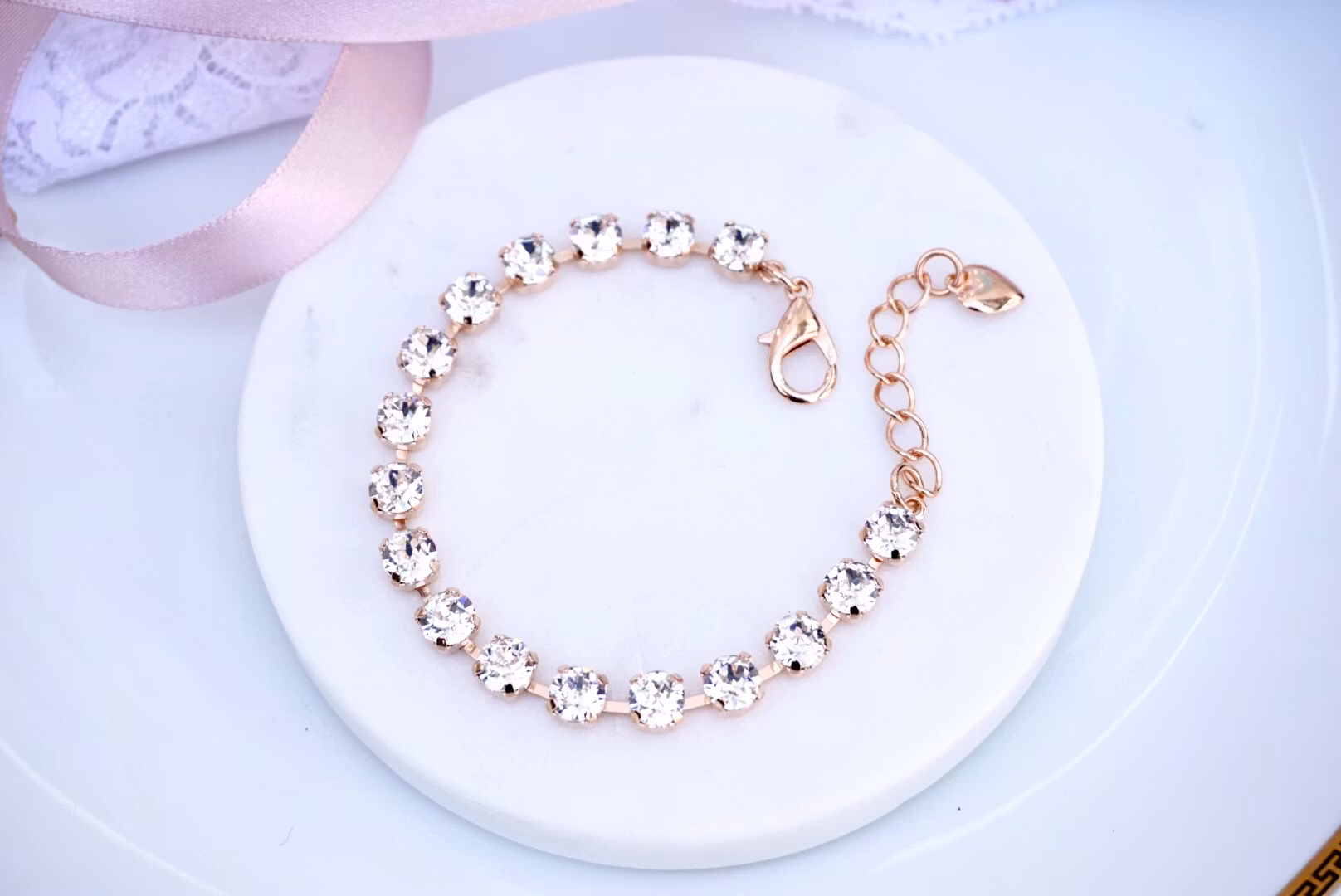 Zerlina armbånd i gull, rosegull eller rhodium