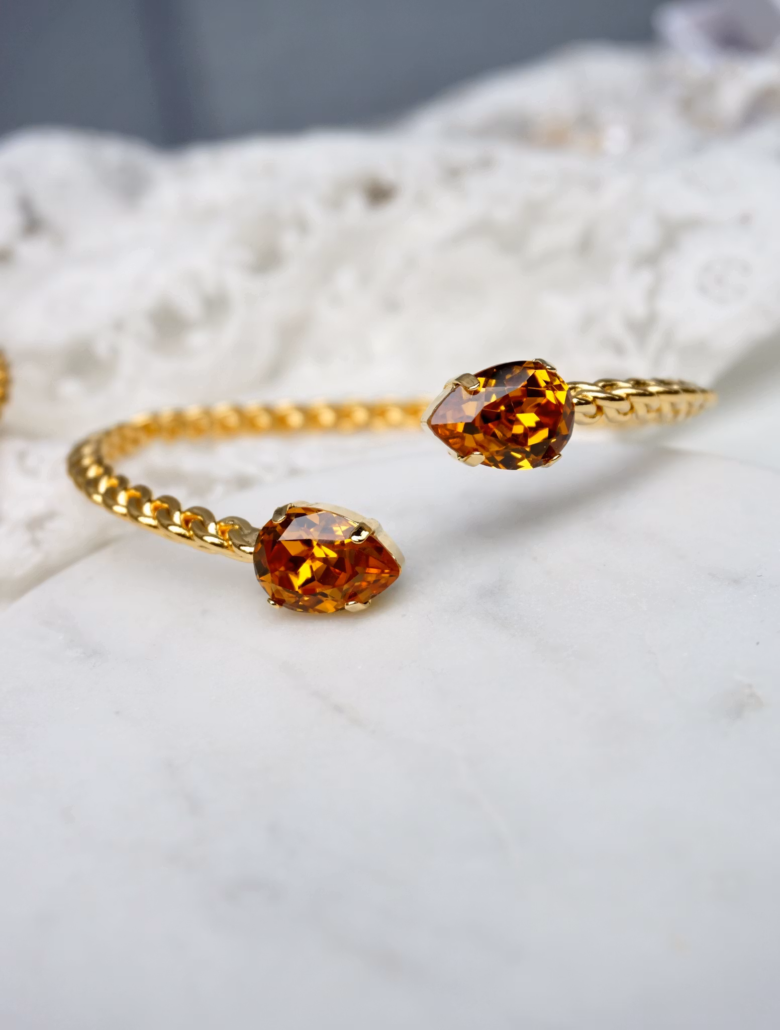 Light Amber
