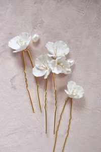 Trio hårpynt med støvbærere, gull eller sølv