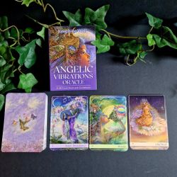Nyhet- Angelic Vibrations Oracle Cards