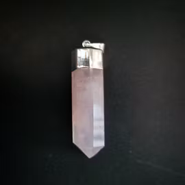 Hänge- Rosenkvarts