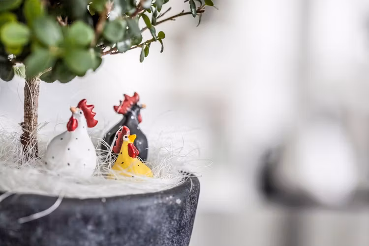 Handmålad knubbig höna, 5,2cm