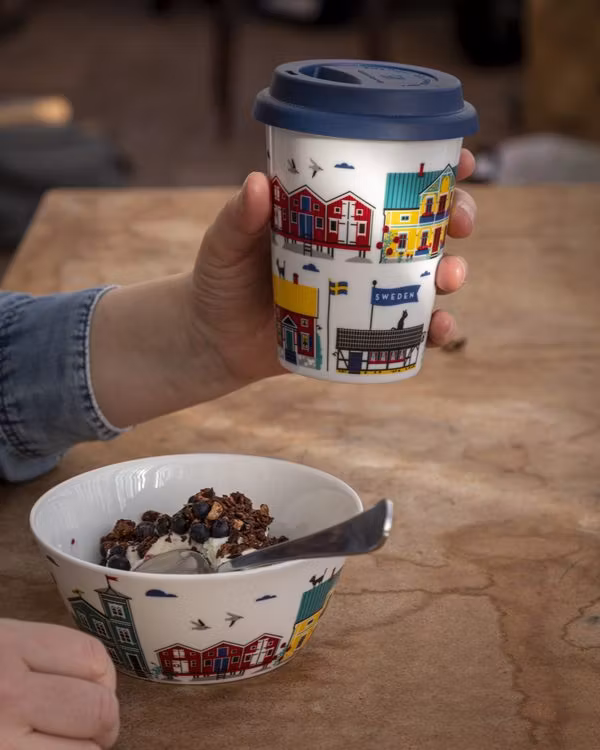 Mugg To Go – Svenska Hus & Sommarvyer