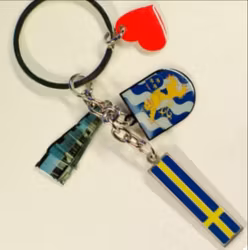Nyckelring Göteborg vapen, Spårvagn, svensk flagga