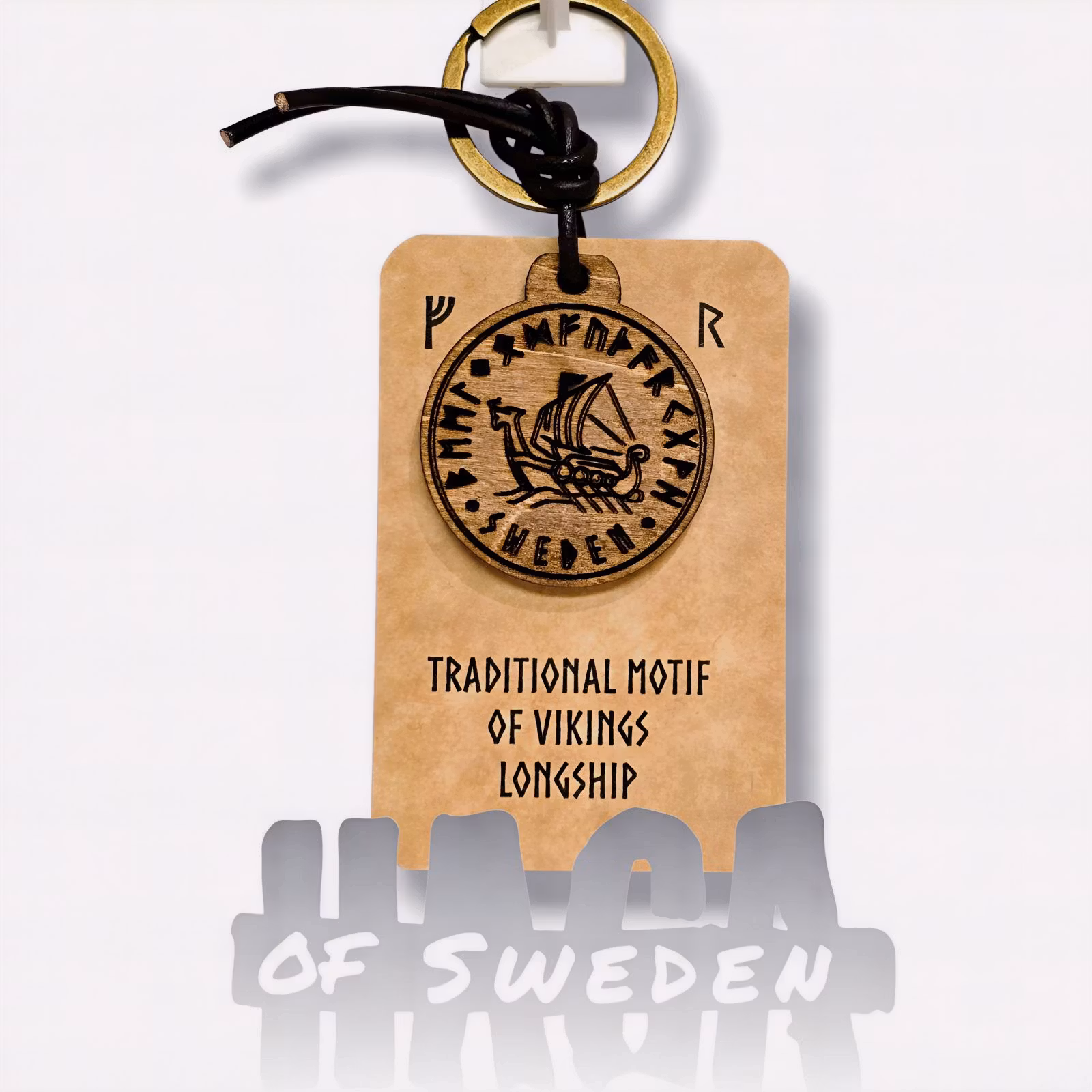 Handgjorda nyckelring av trä