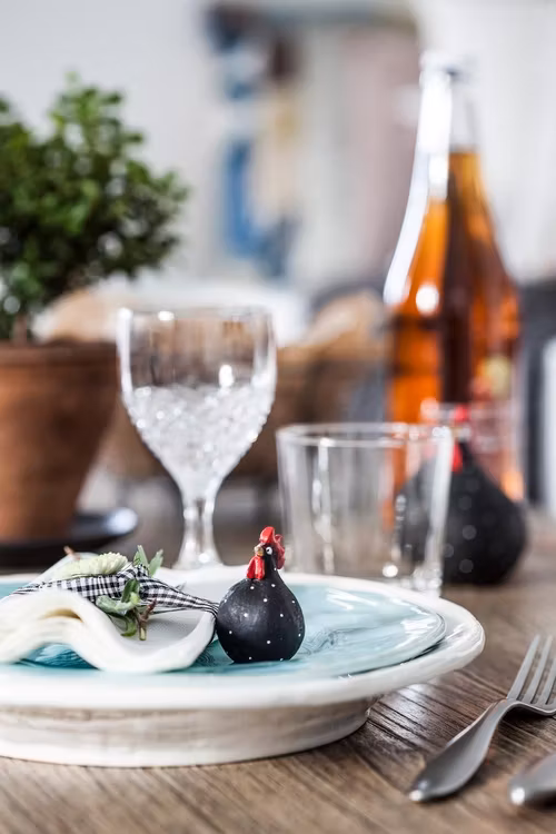 Handmålad knubbig höna, 5,2cm