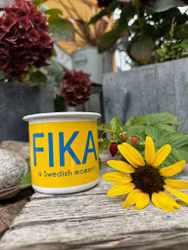 Emaljmugg, Fika swedish moment