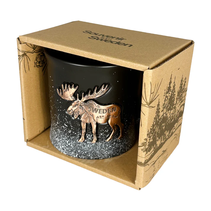 Mugg Älg med Metall Märke