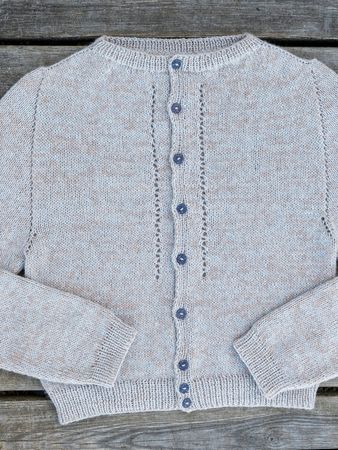 1699  Soft cardigan
