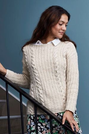 Sweater med flätor 899312