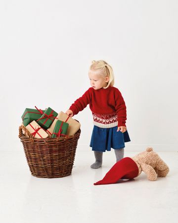 Tröja med tomtar  893656