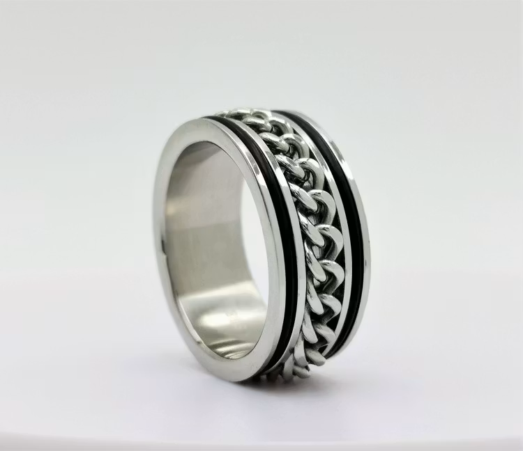 Chic chain leather Stainless Steel Ring bild 1 är en vacker maskulin herr ring, passar perfekt som present samt som förlovningsring