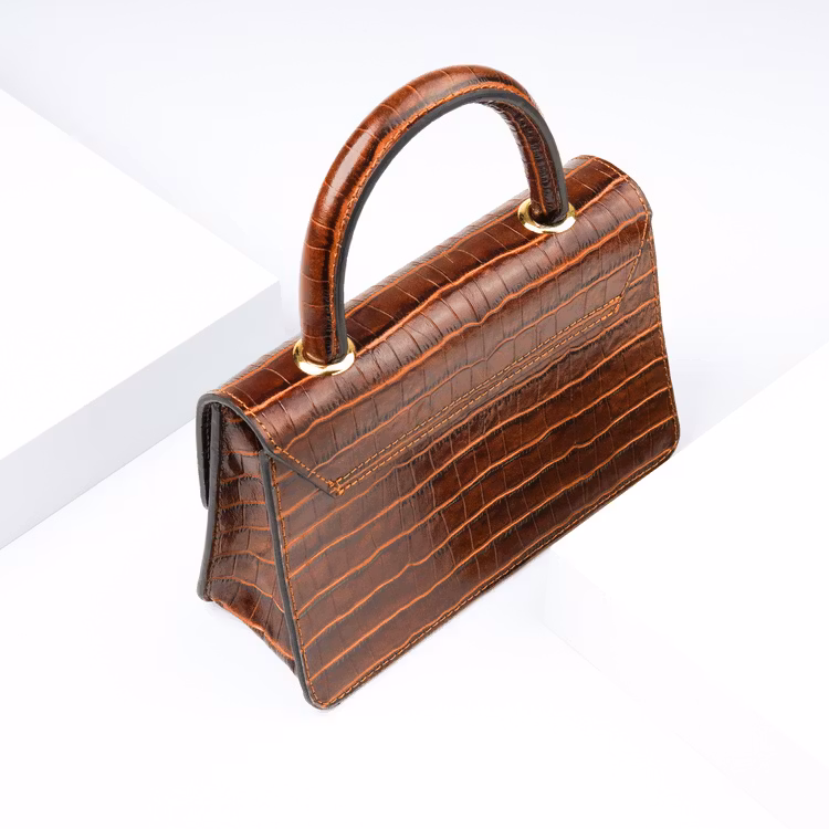 Leather sling bag "Croco Sahara" The classy