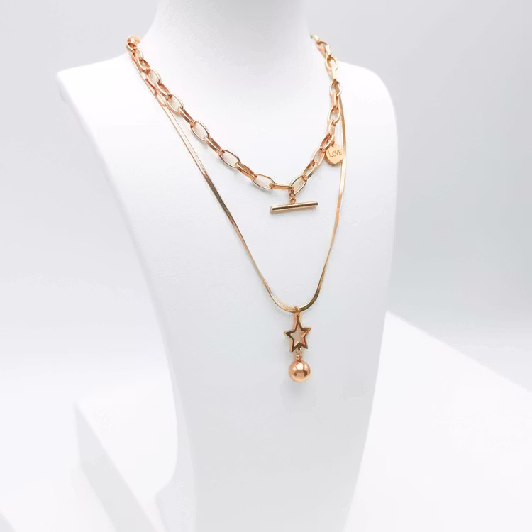 Full Of Love bild 3 Dam halsband. Modern, stilren och exklusive Smycke.