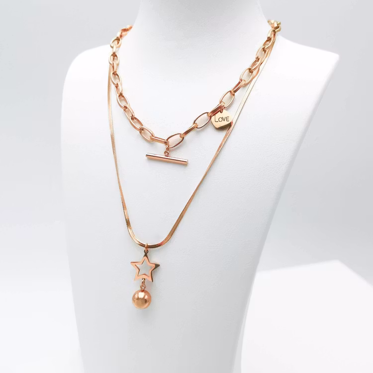 Full Of Love bild 4 Dam halsband. Modern, stilren och exklusive Smycke.