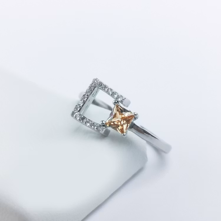 2- Baroness Sun Set Mood Silver ring 925 Modern and trendy Silver Rings and women jewelry and accessories from SWEVALI fashion Sweden