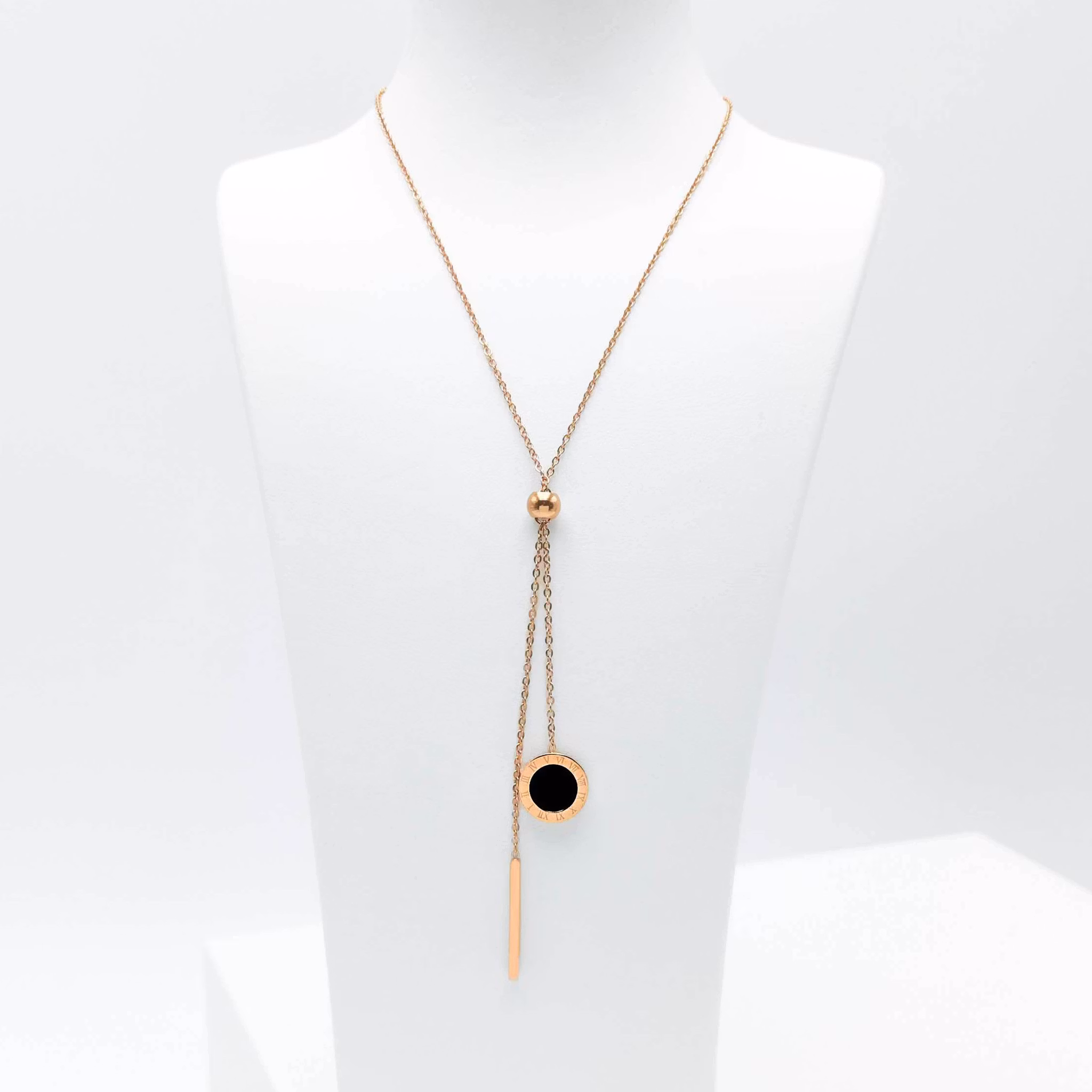 Era Elegance Grace Brace bild 1 Dam halsband. Modern, stilren och exklusive Smycke.