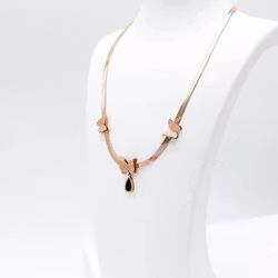 Queen Butterfly Ultimate Beauty Rose Gold Halsband - SWEVALI