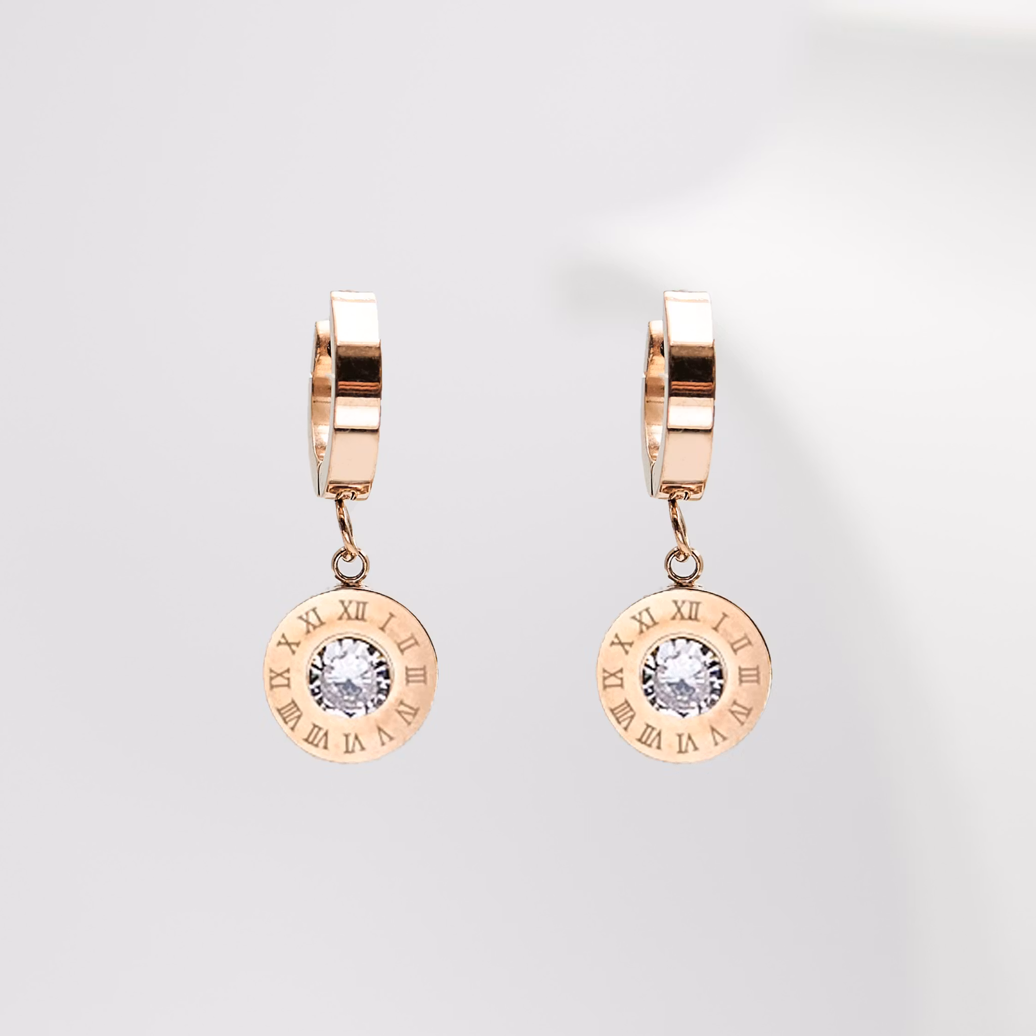 1- Queen Earrings Diamonds Rose Gold Edition- Örhänge 316L - Special Earrings From SWEVALI