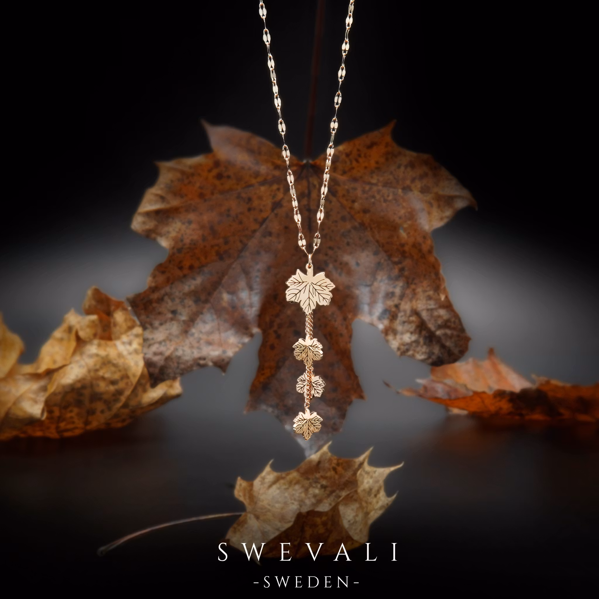 7- Lady Seasons Rose Gold Edition Halsband Modern and trendy Necklace and women jewelry and accessories from SWEVALI fashion Sweden