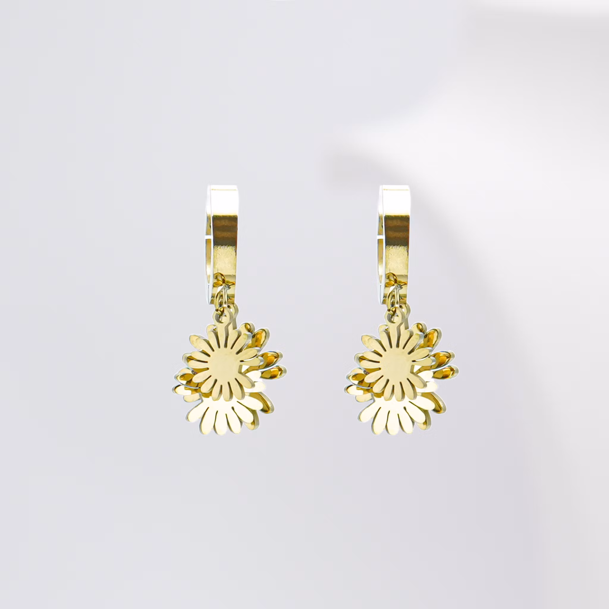 1 Krysantemum Confident - Gold Edition Populära Örhängen  - SWEVALI