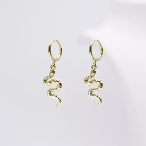 Sneaky Naughty - Gold Edition Fashion Örhängen - SWEVALI