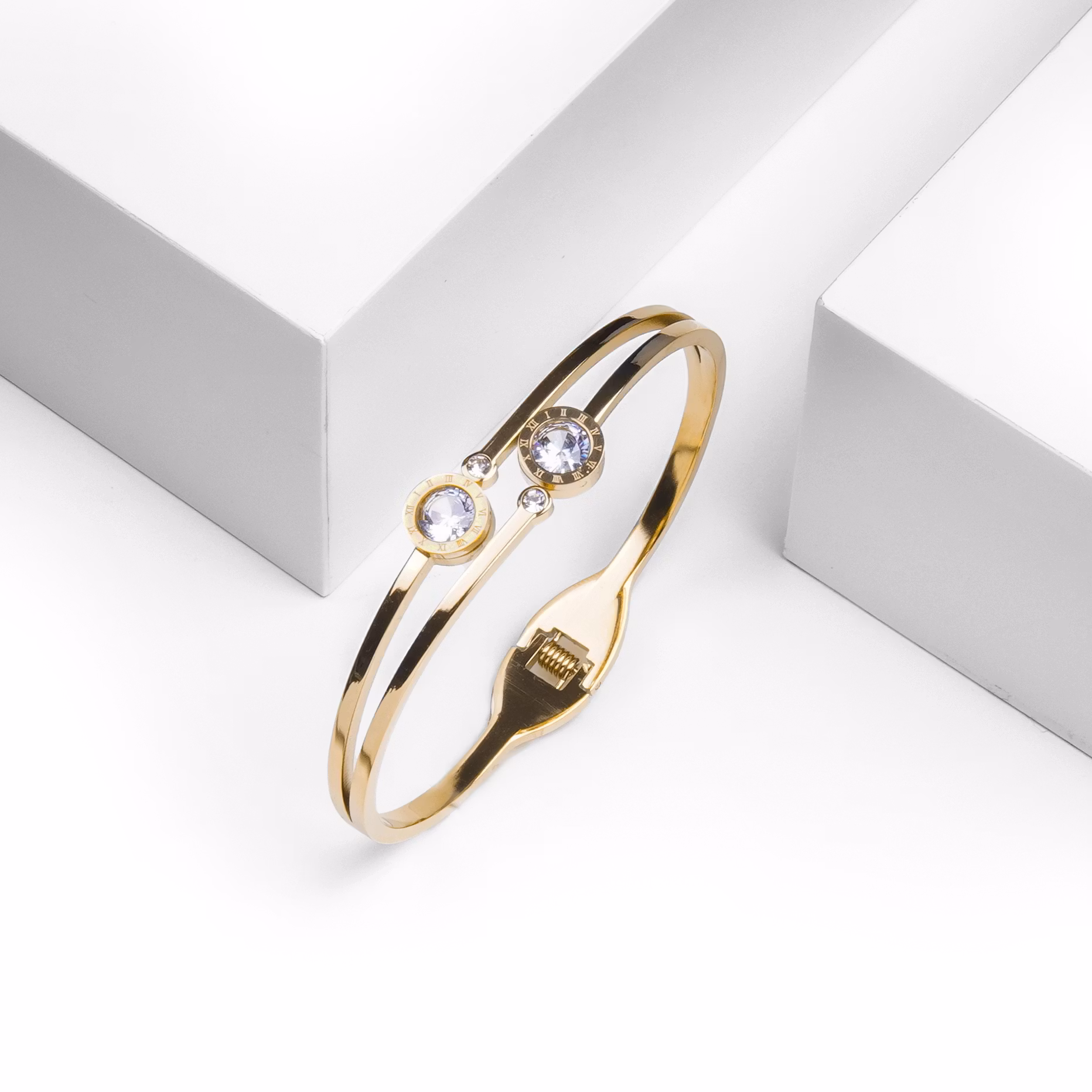 Dance with Diamonds Gold Edition Armband - SWEVALI