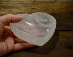 Vit Selenit, hjärtformad skål