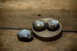 Labradorit, 35 gram, touch stone, palm stone
