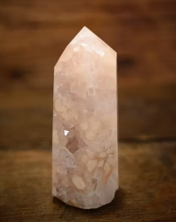 Blomsteragat, rosa ametist, torn, 182 gram