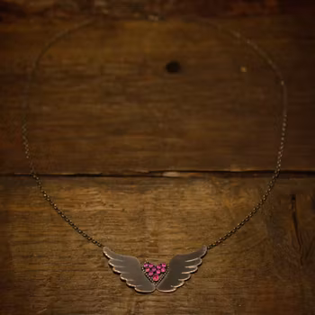 Oxiderat silverhalsband med hjärta