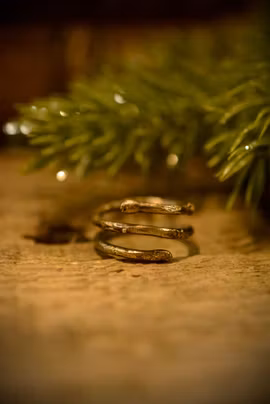 Skogs ring, dubbel kvist