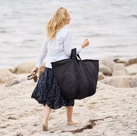 Mega weekend bag, av material från återvunna petflaskor