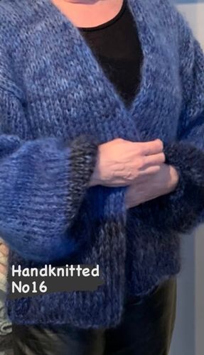 Handstickad av EMSA nr 16 - SÅLD