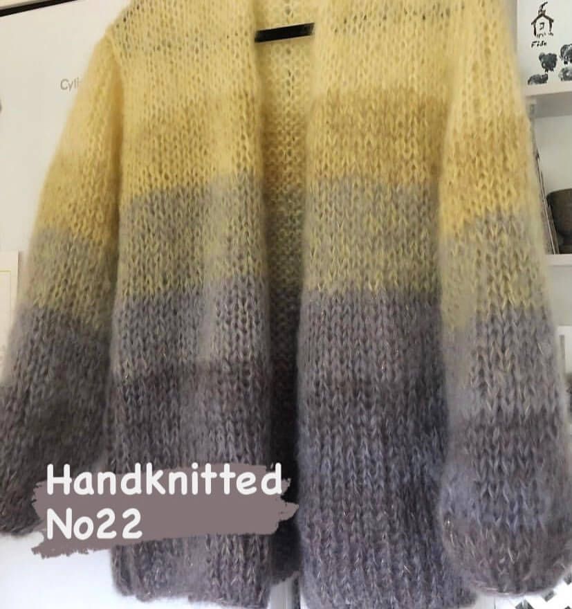 handstickad mohairkofta nr 22