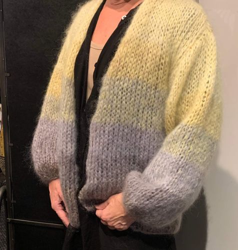 Handstickad av EMSA nr 22 - SÅLD