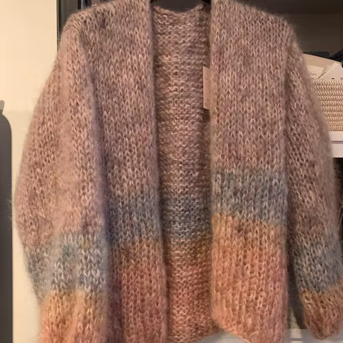Handstickad av EMSA nr 24 - SÅLD