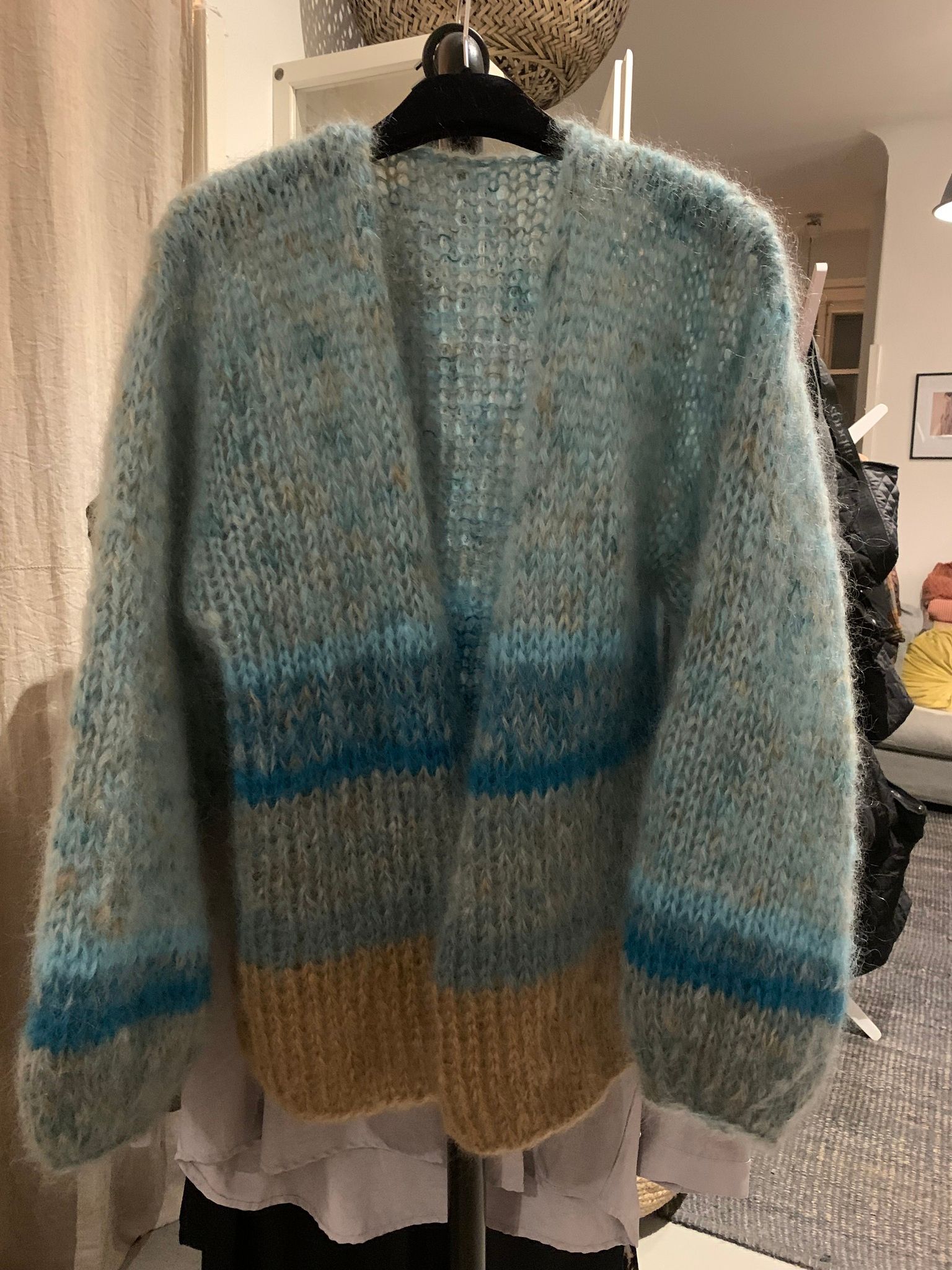 handstickad mohair kofta nr 30 by EMSA