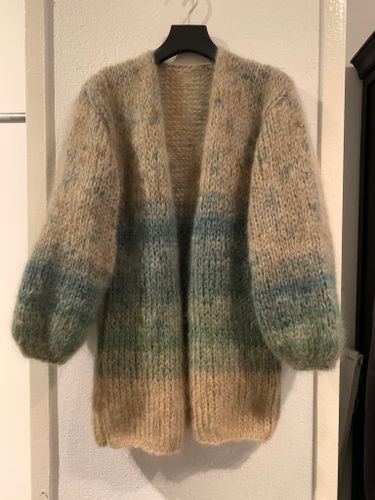 Handstickad av EMSA nr 32 - SÅLD