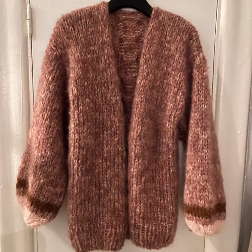 Handstickad av EMSA nr 42 - SÅLD