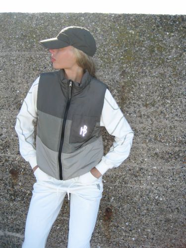 Jordan Vest