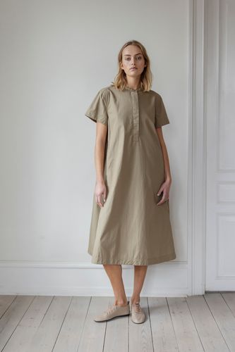 Harietta Shirtdress - Favorit!