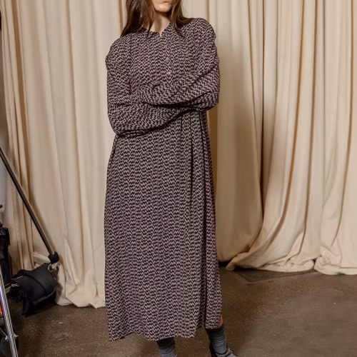 Kaethe Dress Coffee - EN kvar - strl M!