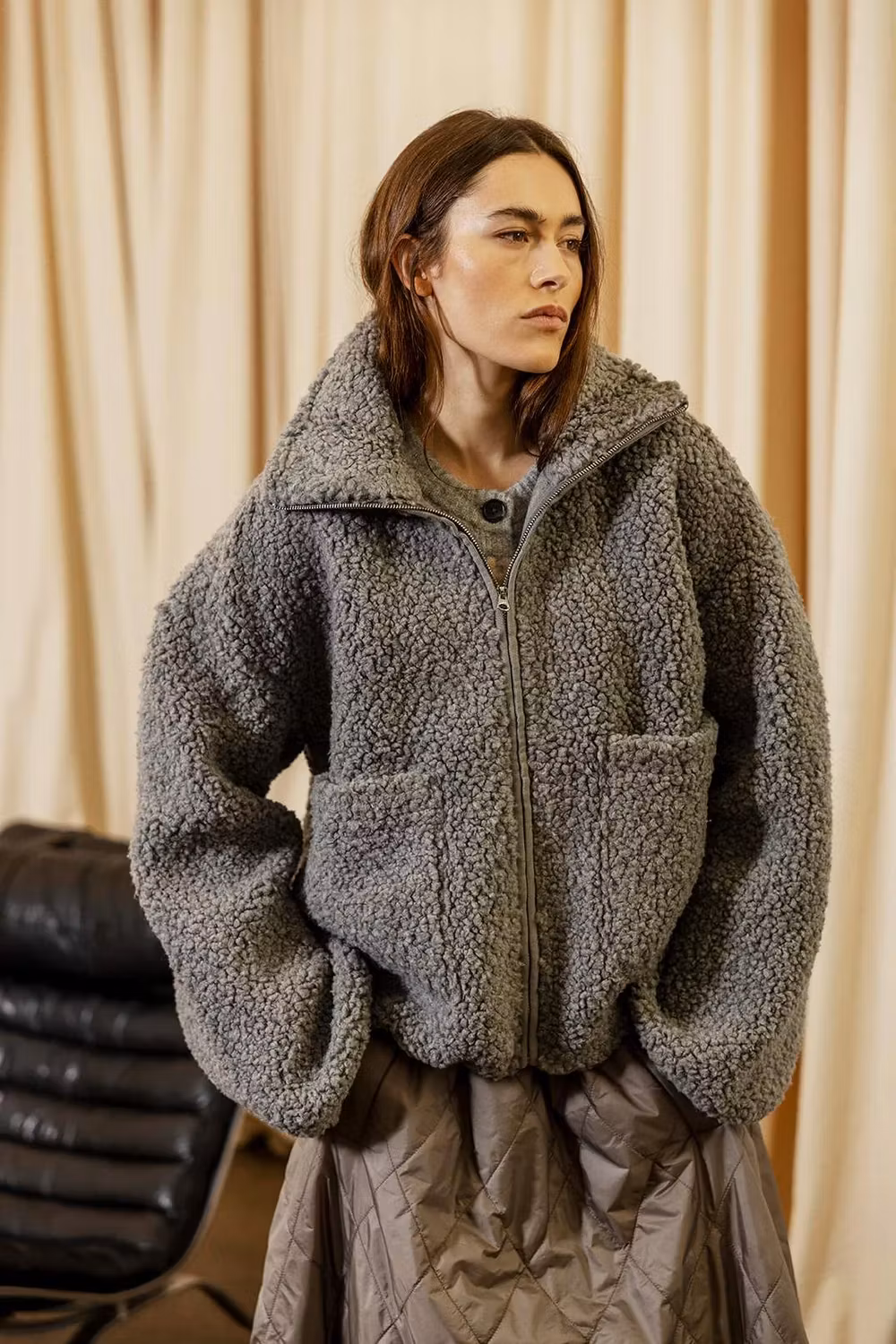 Teddyjacka i ullfleece, stor rymlig modell, med blixtlås och fickor, Project AJ117